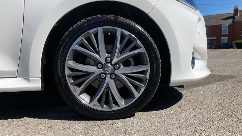 Toyota Yaris 1.5 Hybrid Excel 5dr CVT Hybrid Hatchback
